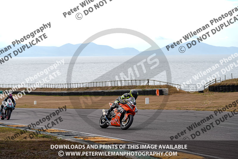 anglesey no limits trackday;anglesey photographs;anglesey trackday photographs;enduro digital images;event digital images;eventdigitalimages;no limits trackdays;peter wileman photography;racing digital images;trac mon;trackday digital images;trackday photos;ty croes